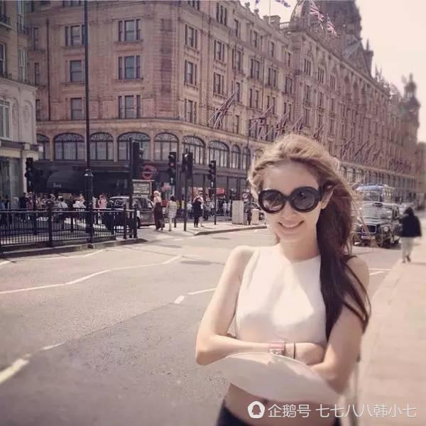 娱乐圈那些变性“美女”们 男儿时照片曝光 遭网友们惊呼