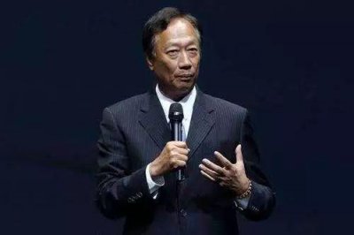 ​郭台铭不为人知的背景，岳父财富不输李嘉诚，小舅子是潮商领袖