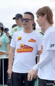 ​生父汪峰，后妈章子怡，小苹果出道要比别人少走多少弯路