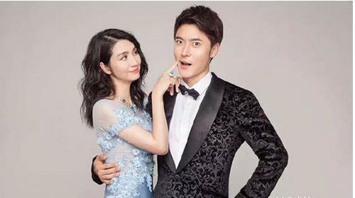 张丹峰真的喜欢洪欣吗 相差十岁婚姻幸福
