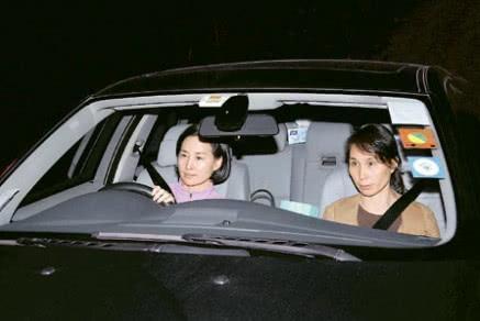 赌王最漂亮的女儿, 梅艳芳给她当伴娘! 今却遭丈夫抛弃单身开豪车