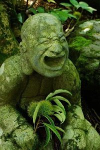 ​人生八苦：生老病死，爱别离，怨憎会，求不得，五阴炽盛