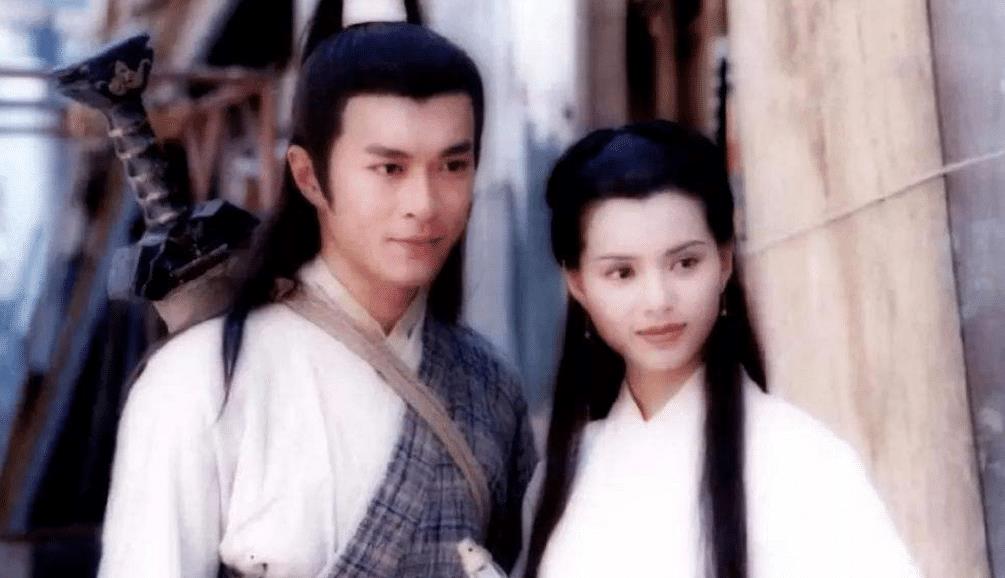 95版《神雕侠侣》再聚首 李若彤与古天乐亲密合照