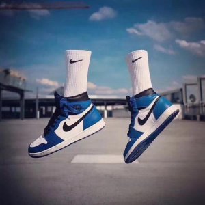 ​AJ1上脚美图集锦以下分别为