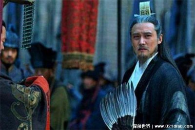 ​远见卓识的康熙对待外人尚且很宽容 为什么对待自家人会如此的残忍历史
