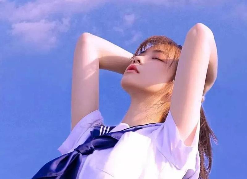 女人愿意让你亲这六个地方，证明是真心爱着你！