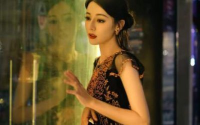 ​迪丽热巴新作《有港来信》讲的什么，男主是谁？演员表介绍
