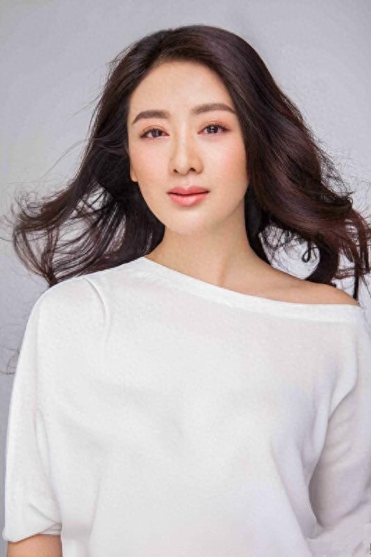 《上错花轿嫁对郎》中的扬州第一美女杜冰雁，有没有被她惊艳到？