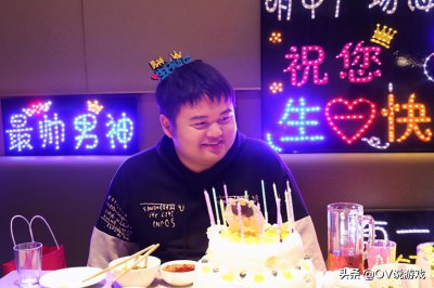 ​王添龙生日邀QG五虎再聚首，飞牛、猫神均在，葛大爷、凯凯出席