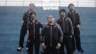 ​PDD参加全明星被笑笑“换下”？笑笑疯狂玩梗嘲讽若风