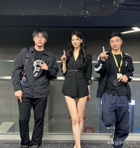 ​电竞美女姚瑶：从环球小姐到王者荣耀教练的华丽转身