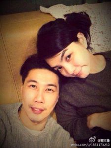 ​陈嘉桦ELLA的闪婚故事：从假小子到幸福家庭的转变