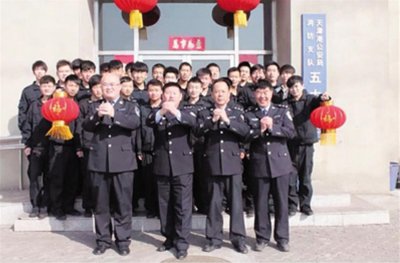 ​8·12天津滨海新区爆炸事故：天津港消防队25人出警，25人牺牲