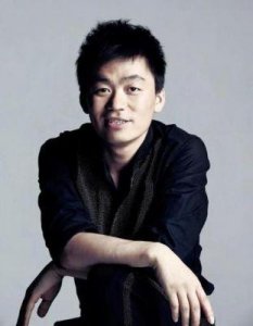​王宝强遭恩波俱乐部指控、舆论风波不断，真相如何？
