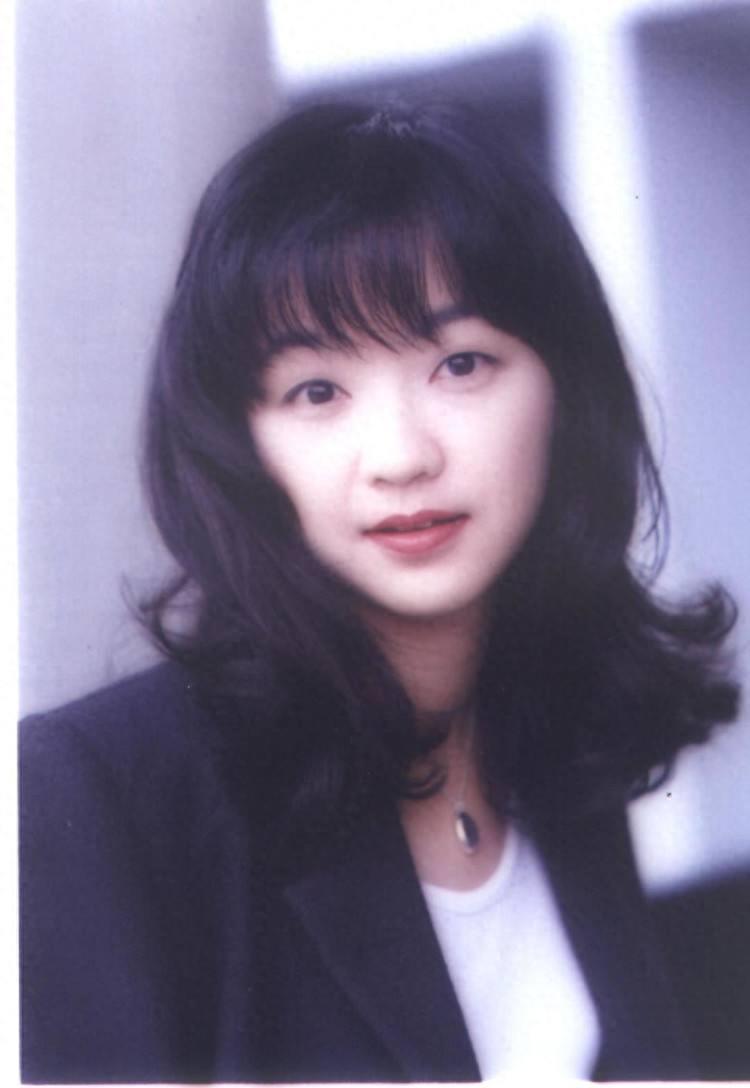 少女到老，香港公主陈慧娴，十张图带你看完陈慧娴从少女慢慢变老