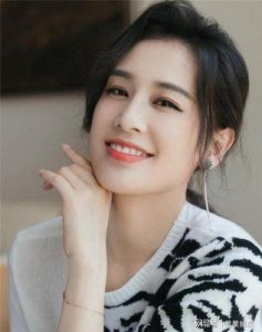 ​黄圣依杨子离婚风波背后的真相：为了带货？网友直言被骗