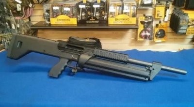 ​旧时代王者，一枪一只僵尸的霰弹枪:M1216战斗霰弹枪