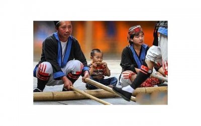 ​女朋友为什么经常要抱抱？抱抱的好处有哪些？