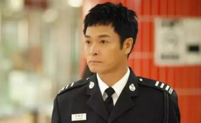 ​演两次“傻子”夺视帝，娶了西游记中的红孩儿，如今怎样