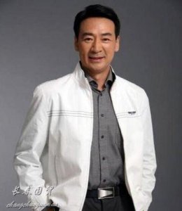 ​24年后重聚，“雪姨”面容僵硬，颜值大幅下滑，状态竟不如15岁时的寇振海