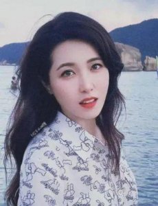 ​李易祥：从车间工人到影帝的逆袭之路