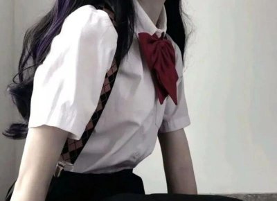 ​主动提出互删的女生，女生要求男生把她删除