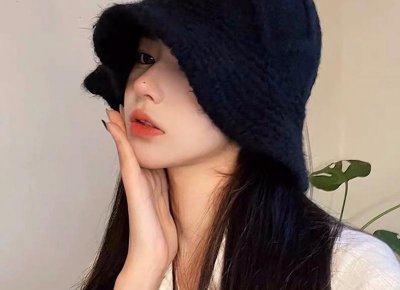 ​心态崩了怎么办 分手后前任对现女友太好