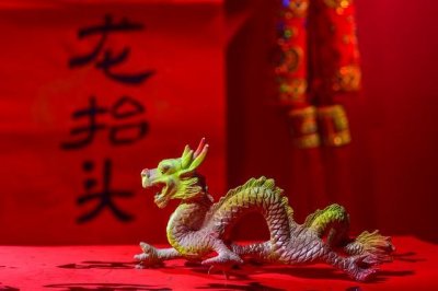 ​二月龙抬头剪发？