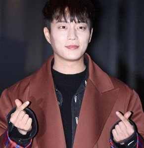 ​韩剧《电台罗曼史》今晚将大结局 主演尹斗俊、金所炫出席终放宴