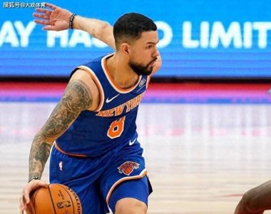 ​父子同台？31岁的小里弗斯无缘回归NBA，跟随父亲脚步