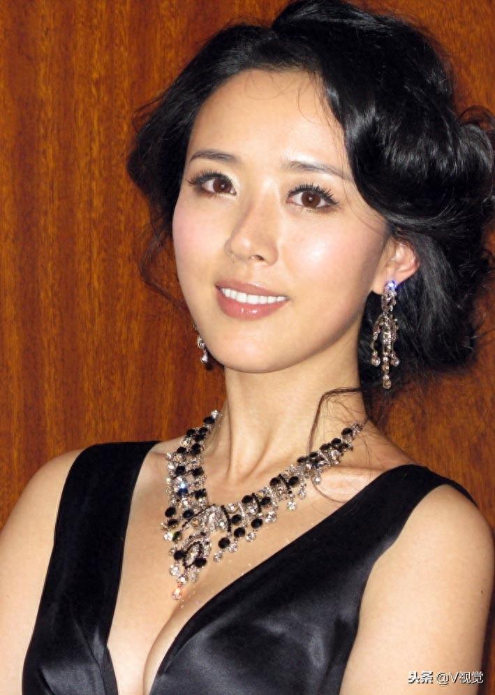 朱杰、颜炳燕等主演《返城年代》