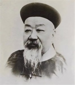 ​他是左宗棠后最能干的陕甘总督，修建黄河铁桥，还差点打下西安