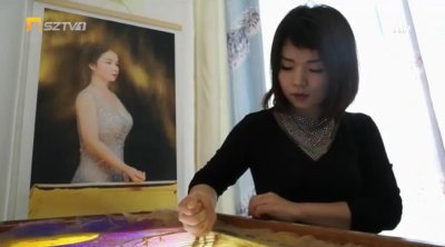 ​刘夏玲：七彩沙画演绎记忆中的年味儿